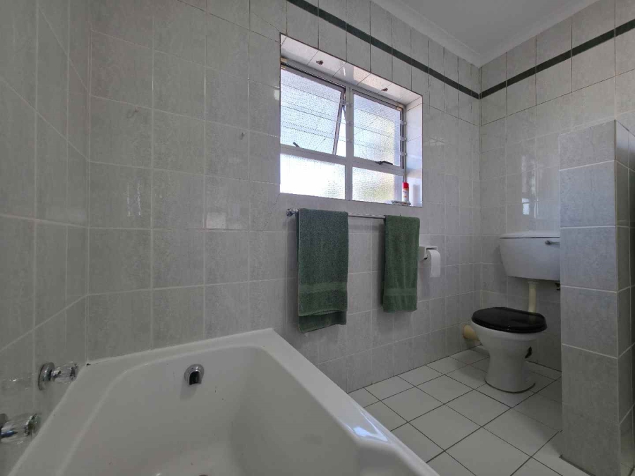 3 Bedroom Property for Sale in Welgelegen Western Cape